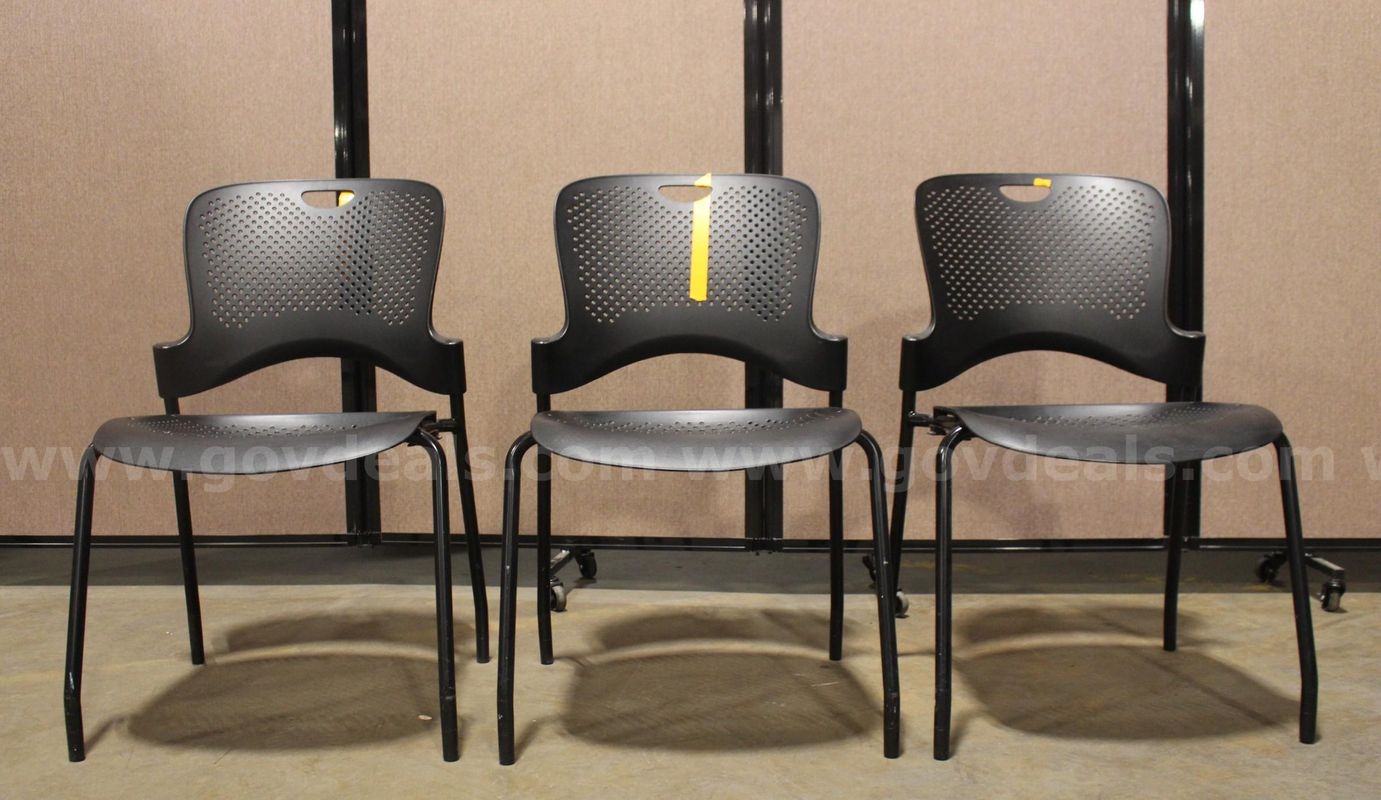 (3) Herman Miller Plastic Guest Chairs