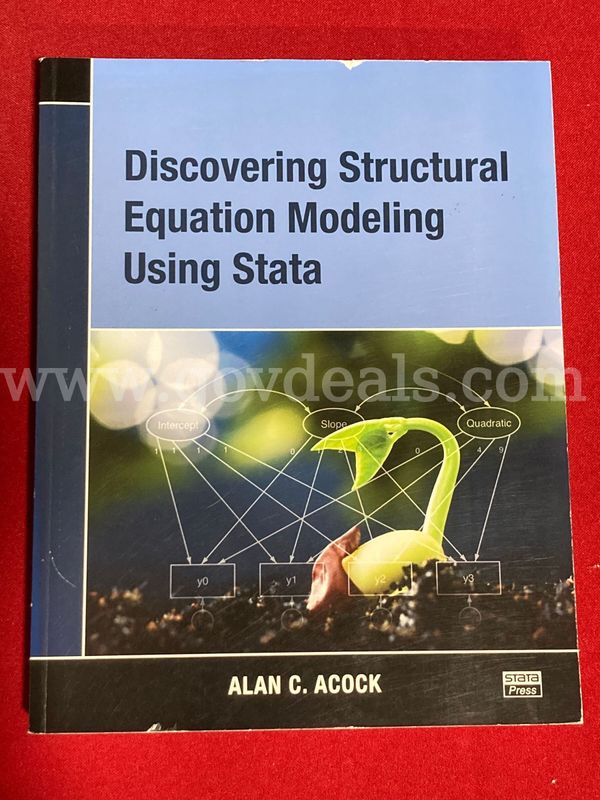 [NR- photos] (1) Discovering Structural Equation Modeling using Stata Book