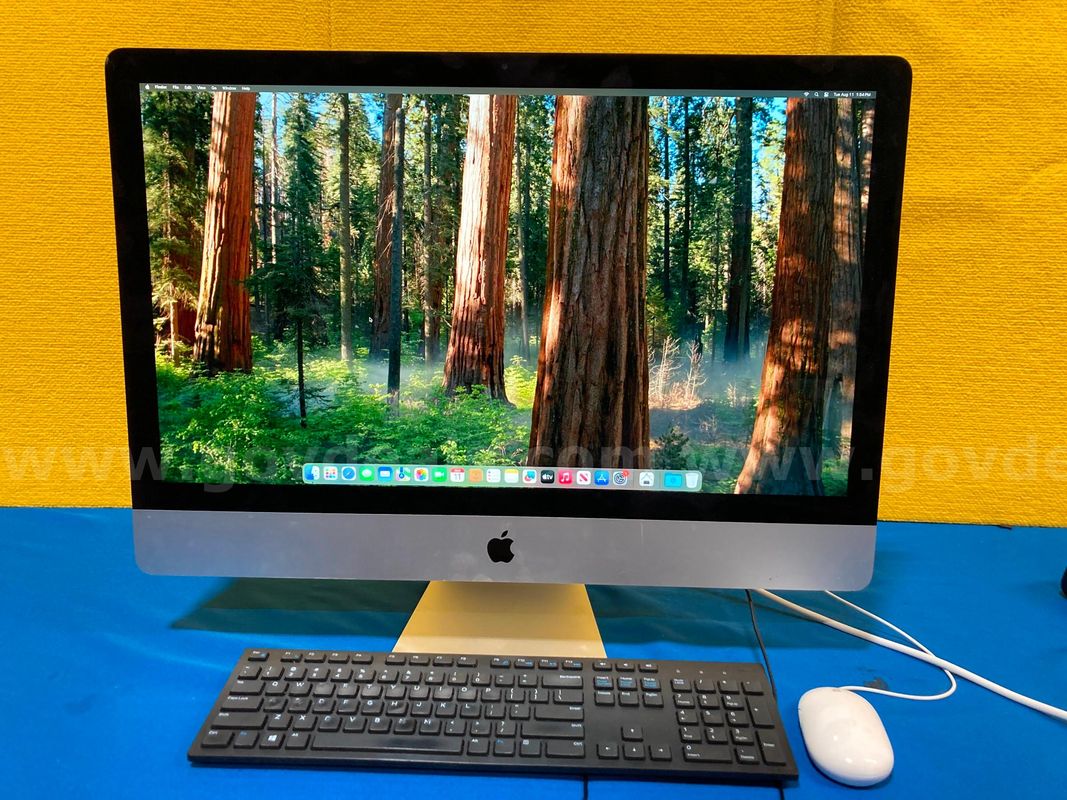 (1) Apple iMac Retina 5k 27'' 2019, Intel i5, 16GB RAM, 500GB SSD, OS: Sequoia 15.7.9 (1) Mouse, (1) Keyboard