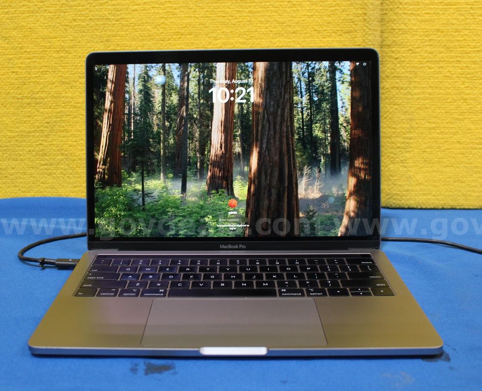 (1) Apple MacBook Pro 13-inch 2018 - Intel Core i7, 16GB RAM, 250 HDD, OS: Sequoia 15.7.9