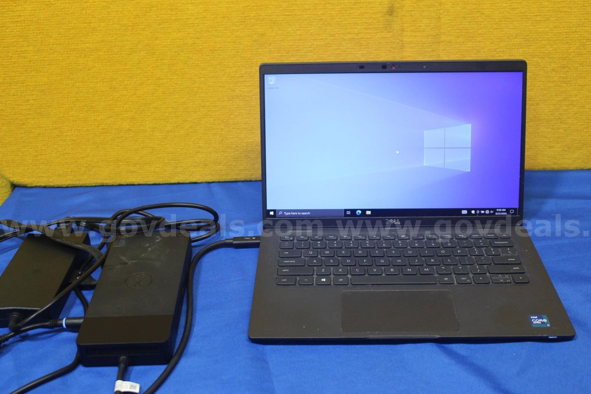 (1) Dell Latitude 7420 Laptop - Intel i7, 16GB RAM, 256GB SSD, OS: Windows 10, (1) Power Adaptor, (1) Docking Station