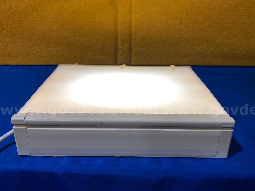 (1) Dentsply Rinn Dental X-ray Film Viewer