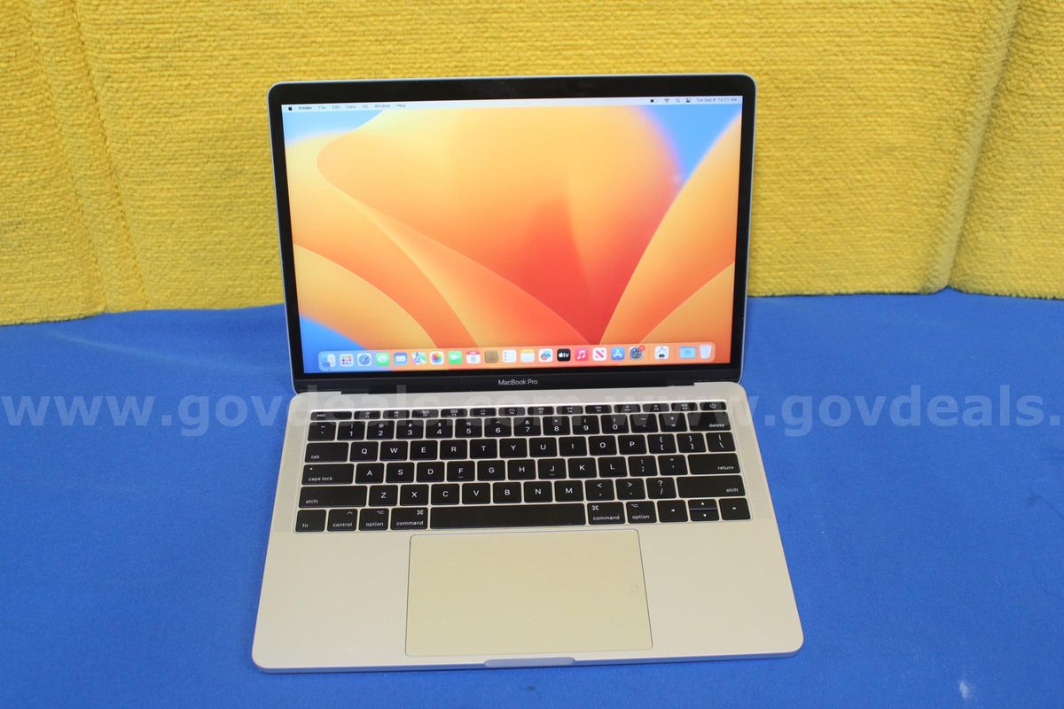 (1) Apple MacBook Pro 13-inch, 2017, Intel i7, 16GB RAM, 250GB HHD, OS: Ventura 13.7.8