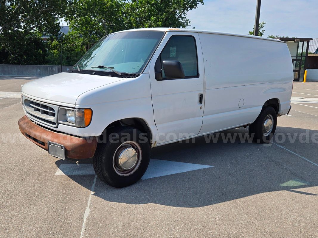 2000 Ford Econoline