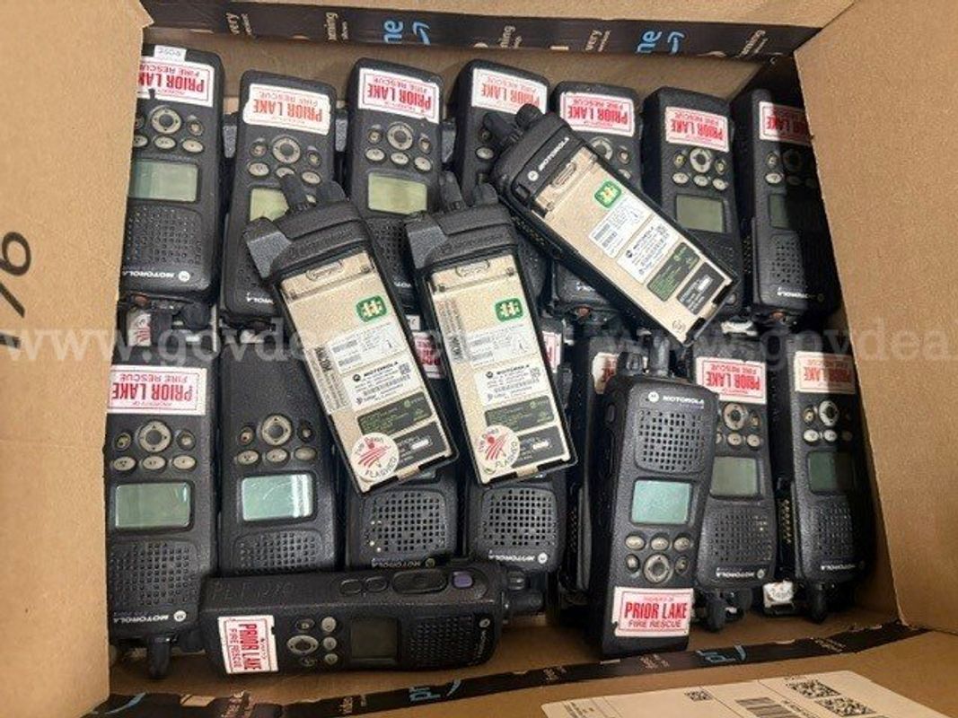 Hand Held Motorola 800 Radios and Chargers (Lot of 33)