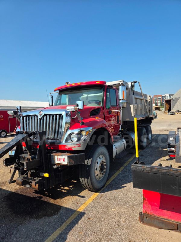 2013 International 7400