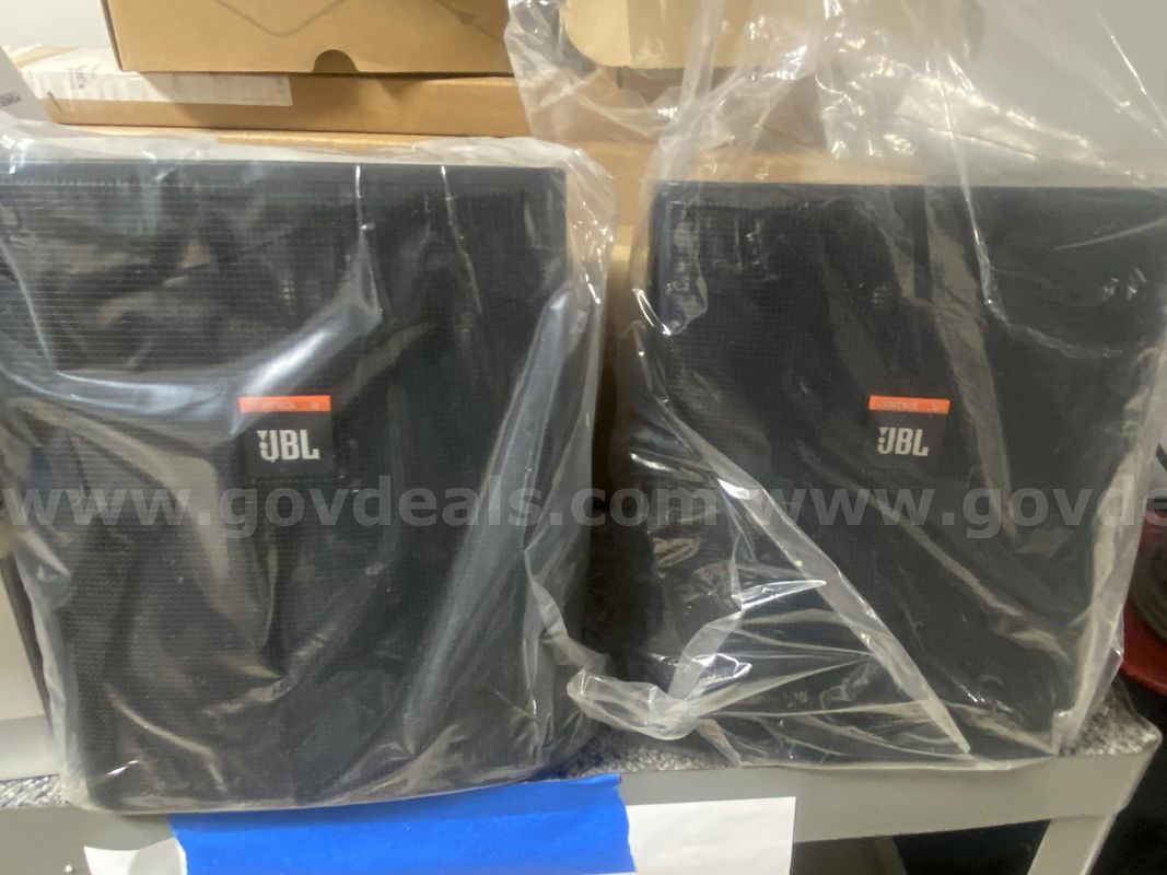 JBL Speakers Lot 615