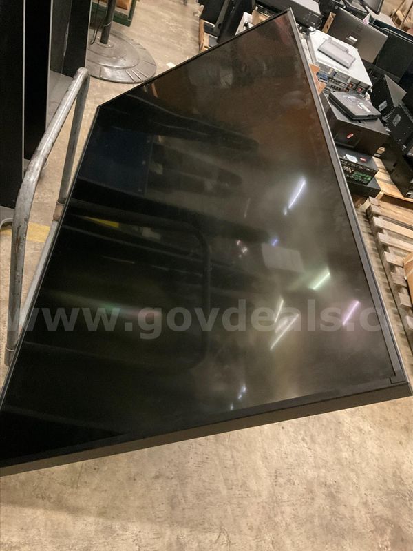 86in Professional 4K UHD LCD Display for digital signage