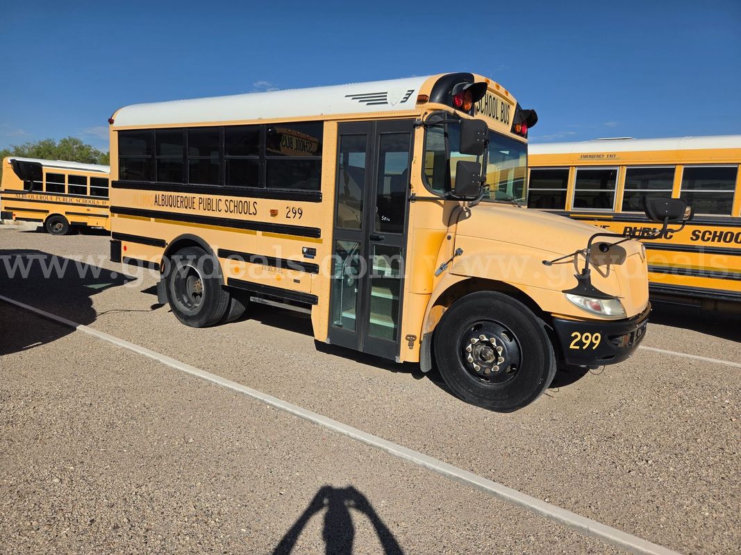 2011 International CE School Bus