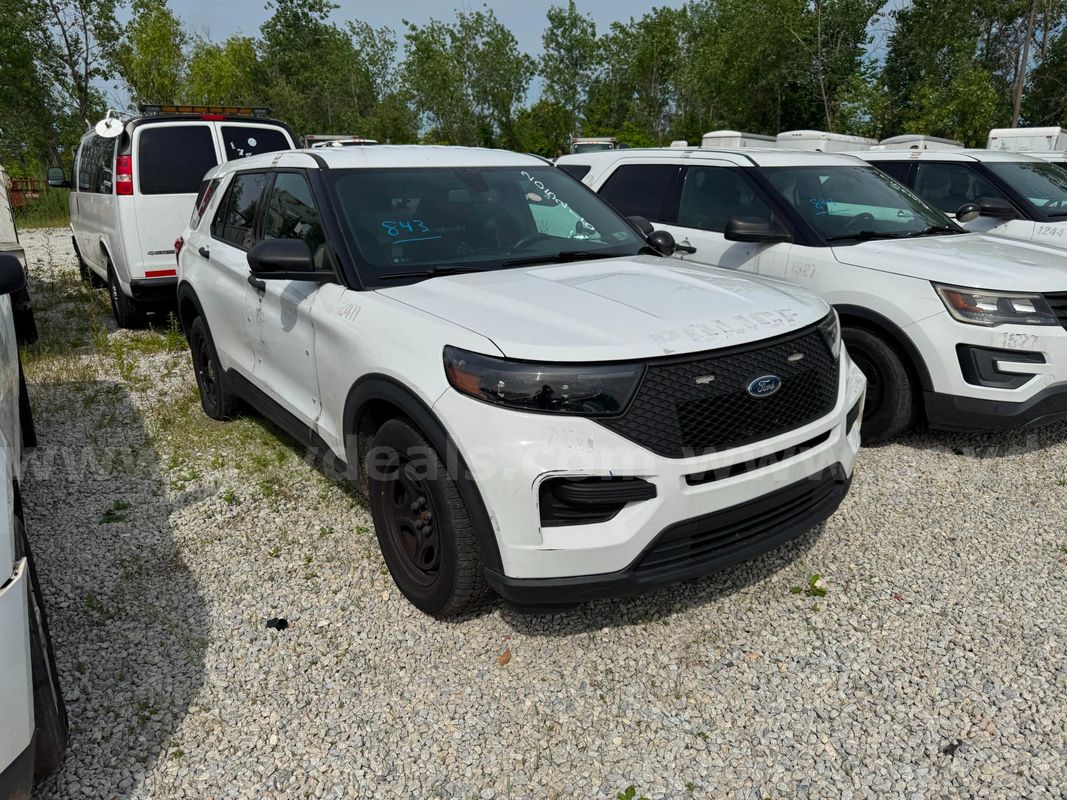 2020 Ford Interceptor Hybrid LOT843 - 205216 - R