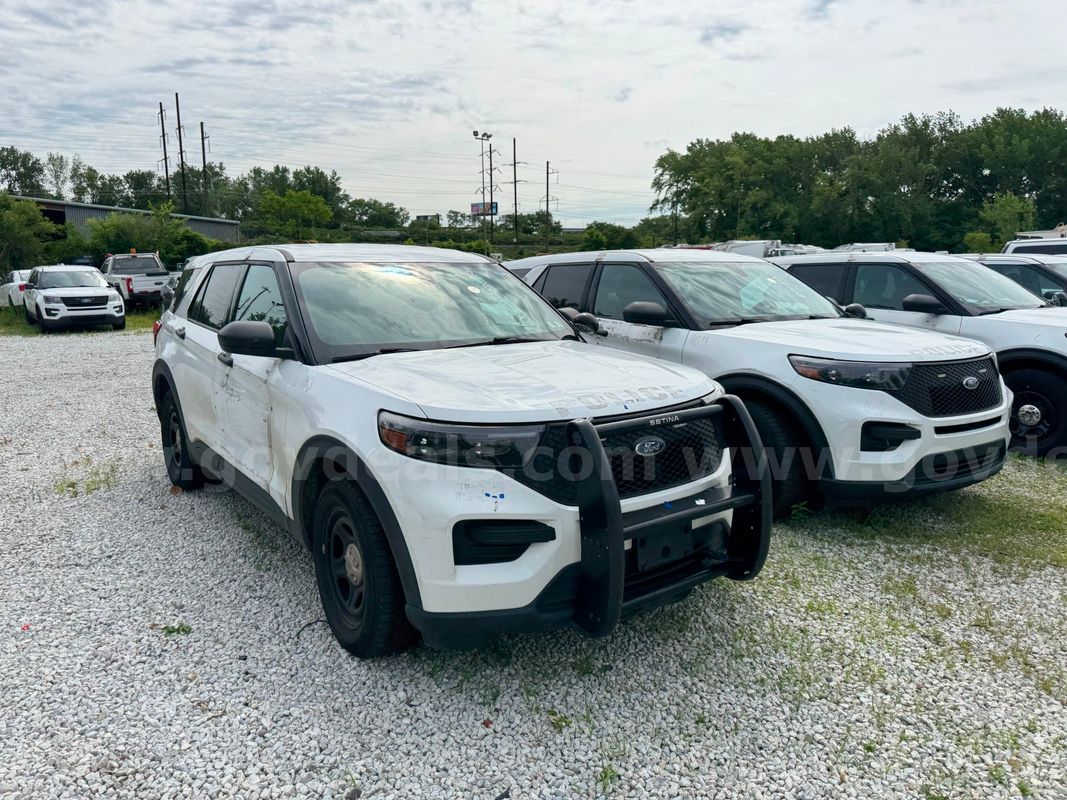 2020 Ford Interceptor Hybrid LOT830 - 205392 - R