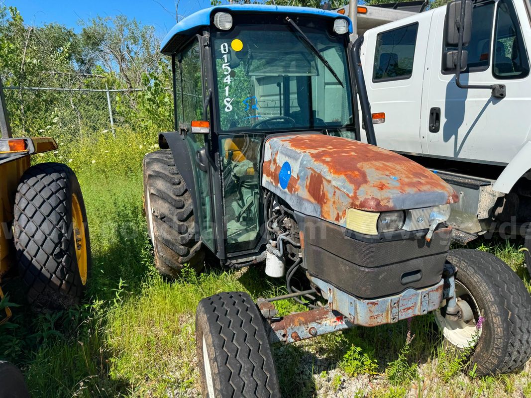 2001 New Holland TN65D Tractor LOT52 - 015418 - NR