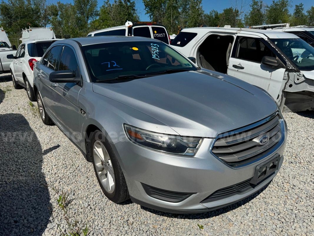 2015 Ford Taurus LOT72 - 155283 - R