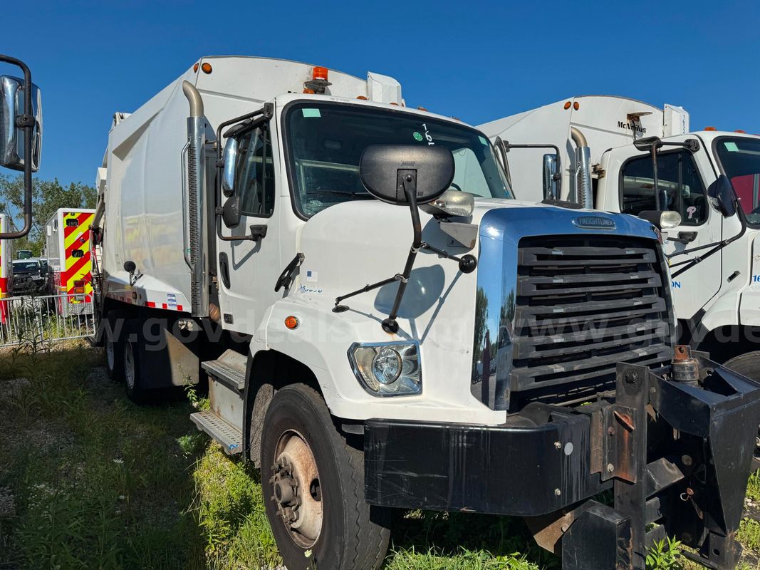 2016 Freightliner 108SD 20YD Compactor LOT7 - 165090 - NR