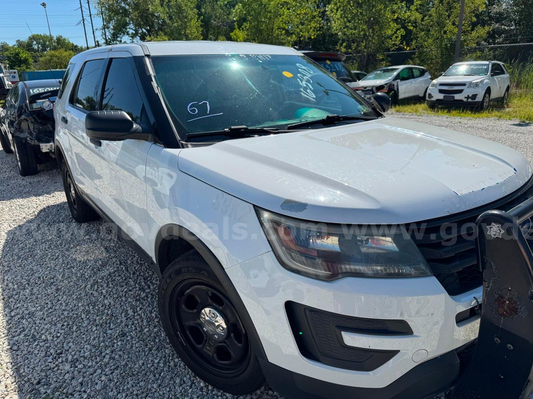 2016 Ford Explorer Interceptor LOT67 - 165308 - R
