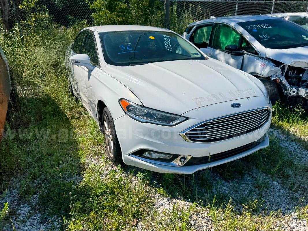 2017 Ford Fusion Energi LOT36 - 175029 - NR