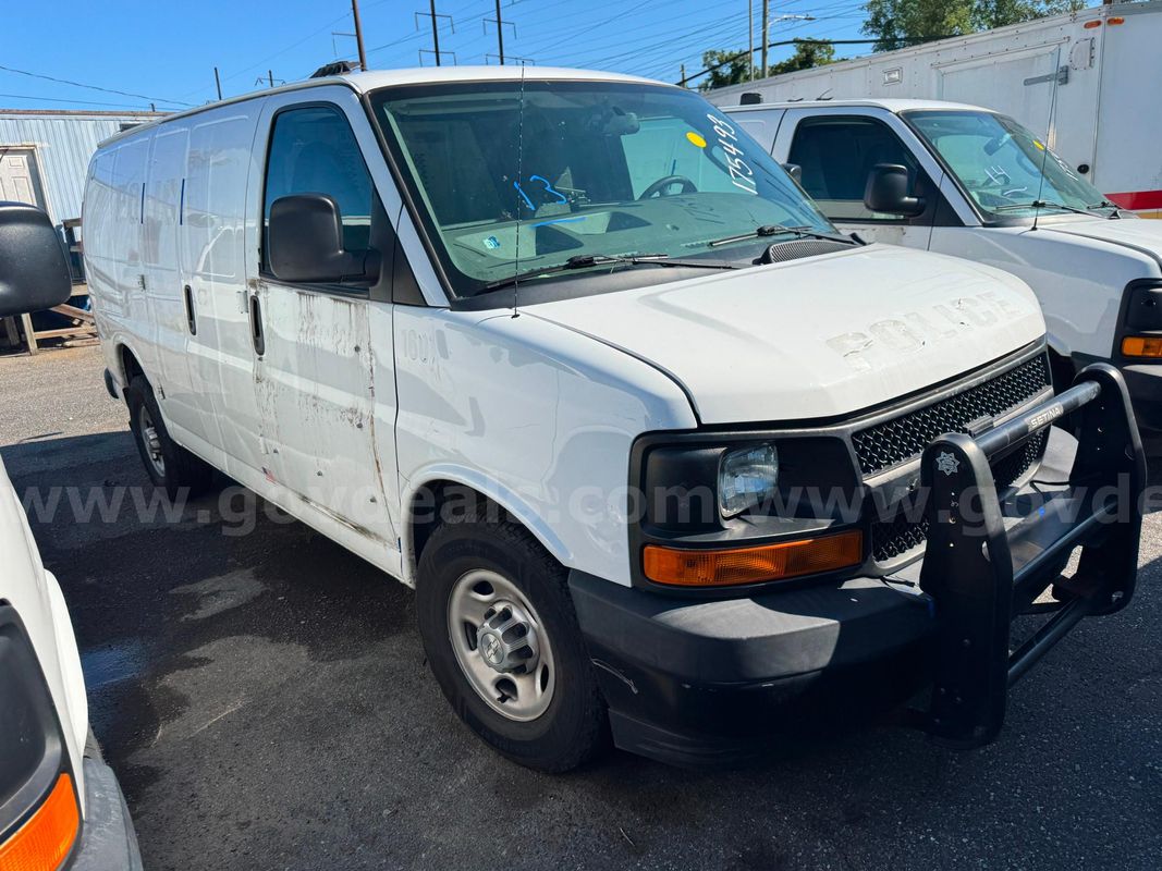 2017 Chevrolet Express LOT30 - 175493 - R