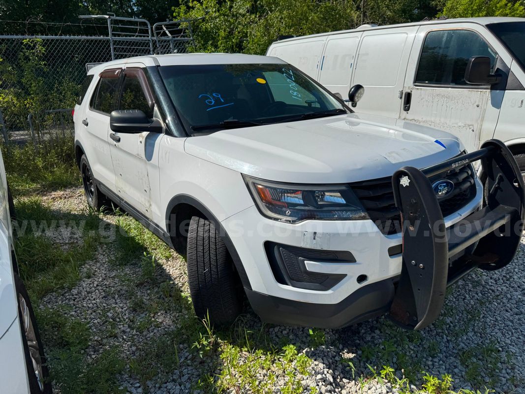 2018 Ford Interceptor SUV LOT29 - 180022 - R