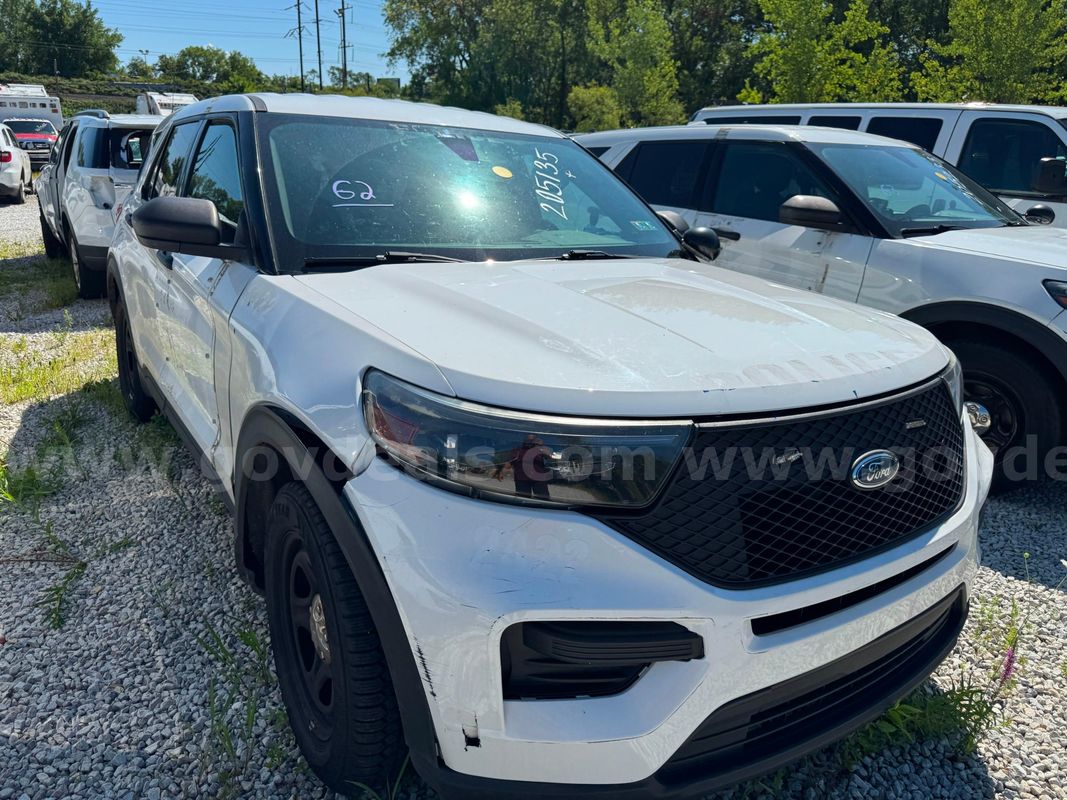 2020 Ford Interceptor SUV Hybrid LOT62 - 205135 - R