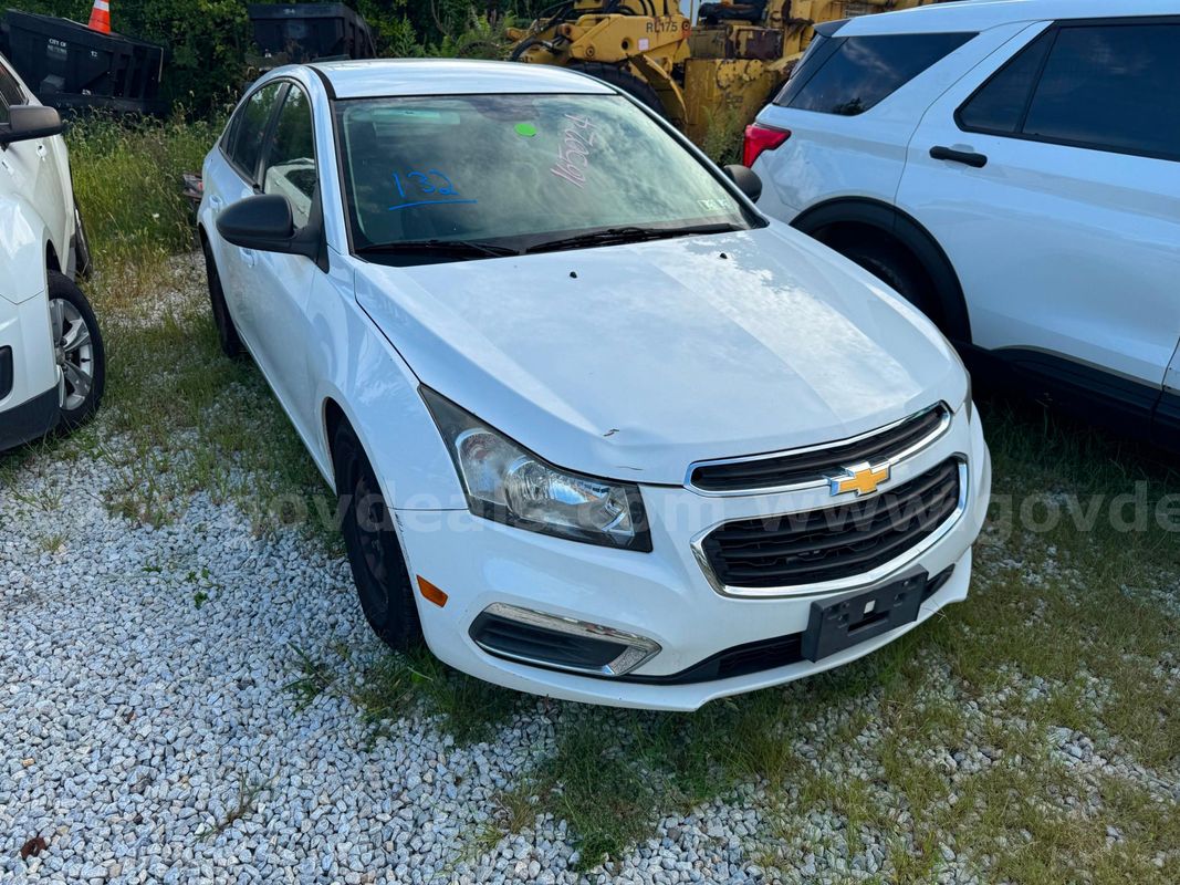 2016 Chevrolet Cruze Lot 132 - 165024 R