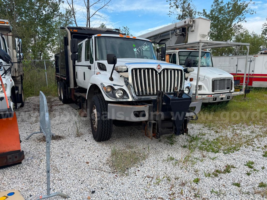 2017 International 7500 Lot 111 - 177007 R