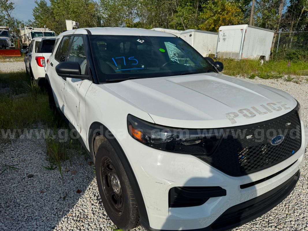 2020 Ford Interceptor SUV Hybrid Lot 175 - 205141 R