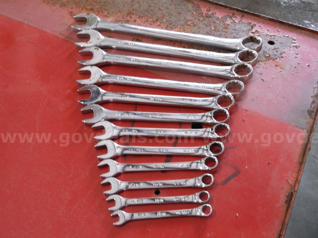 S&K STANDARD WRENCH SET. 11/32" TO 1"
