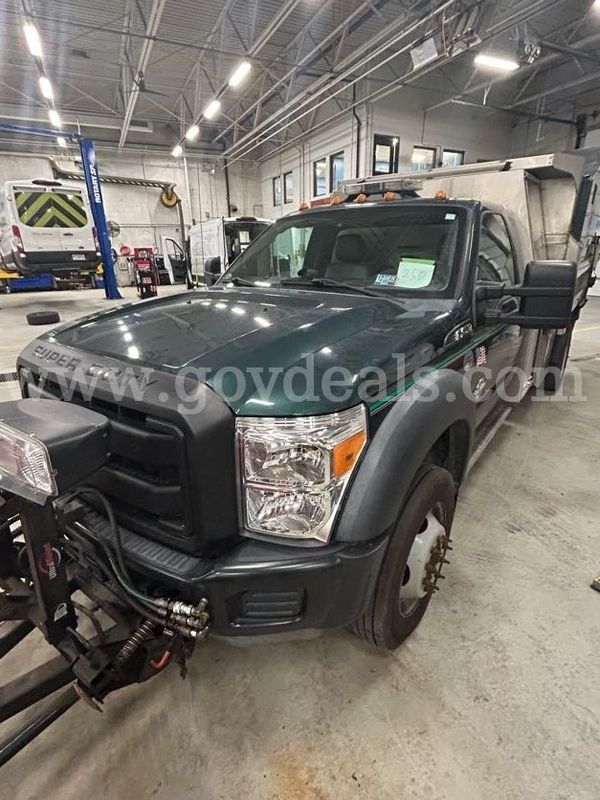 2012 Ford F-450 SD