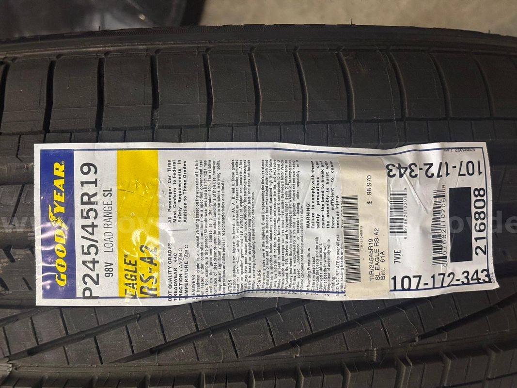 Goodyear P245/45r19