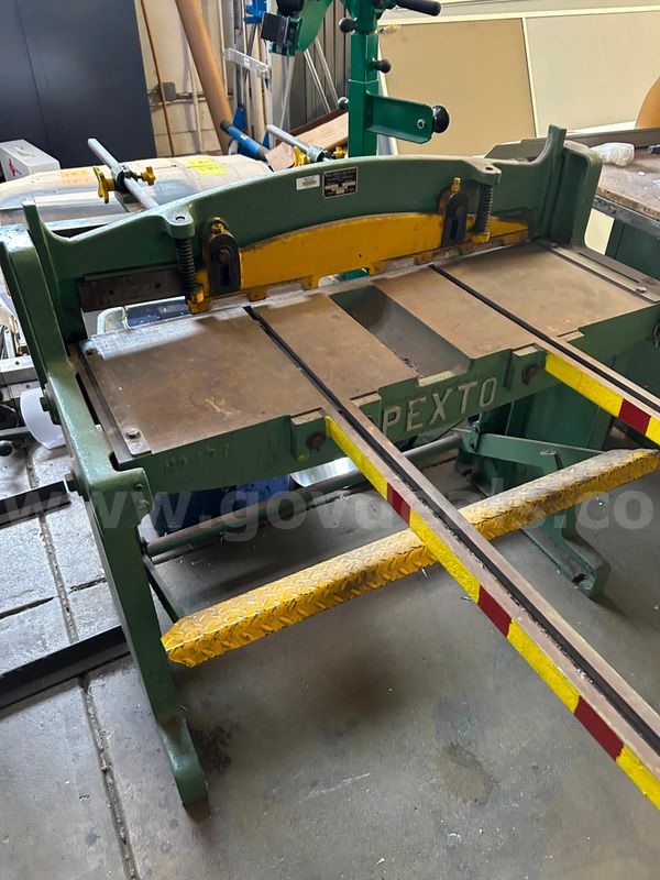 Peck, Stow & Wilcox (Pexto) Model 137-L Sheet Metal Shear