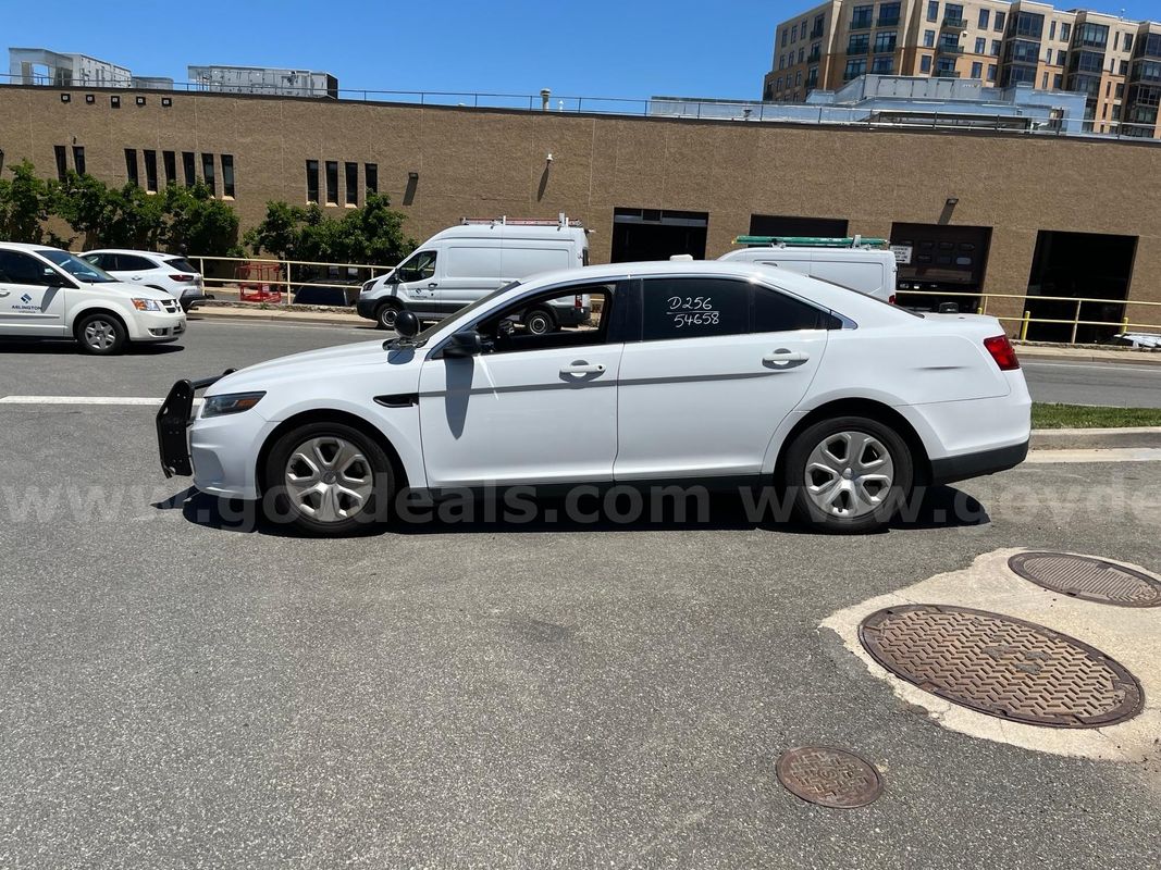 2015 Ford Taurus