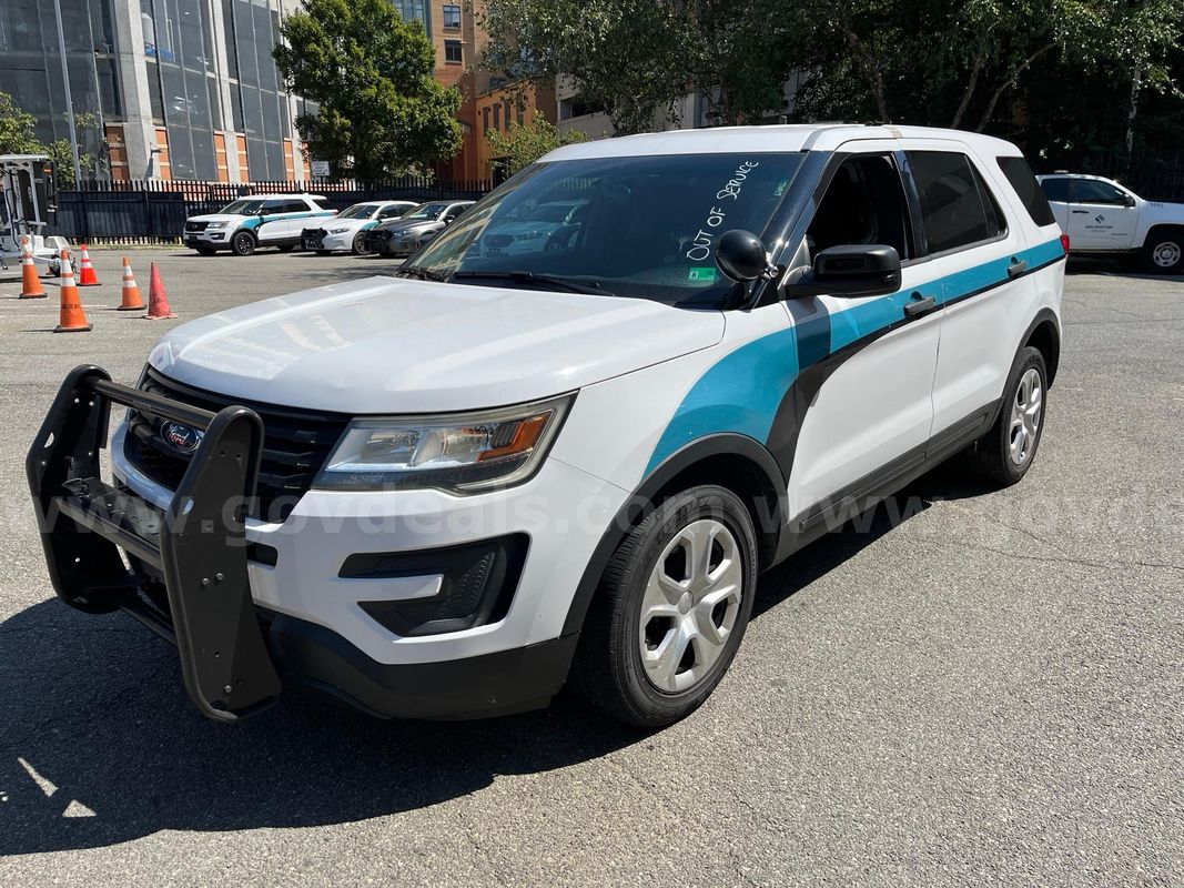 2016 Ford Explorer - Interceptor UT