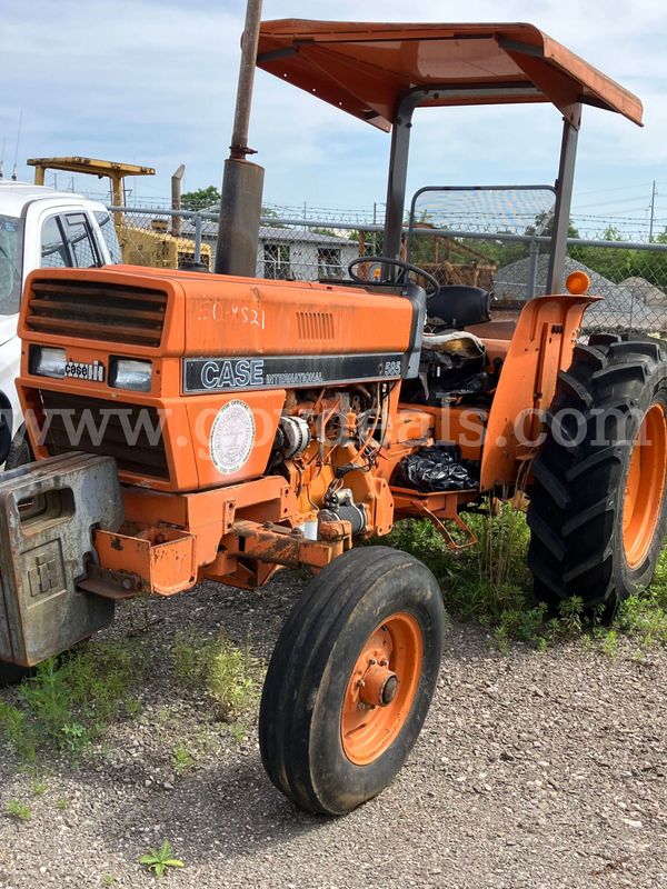 1988 CASE 585 TRACTOR
