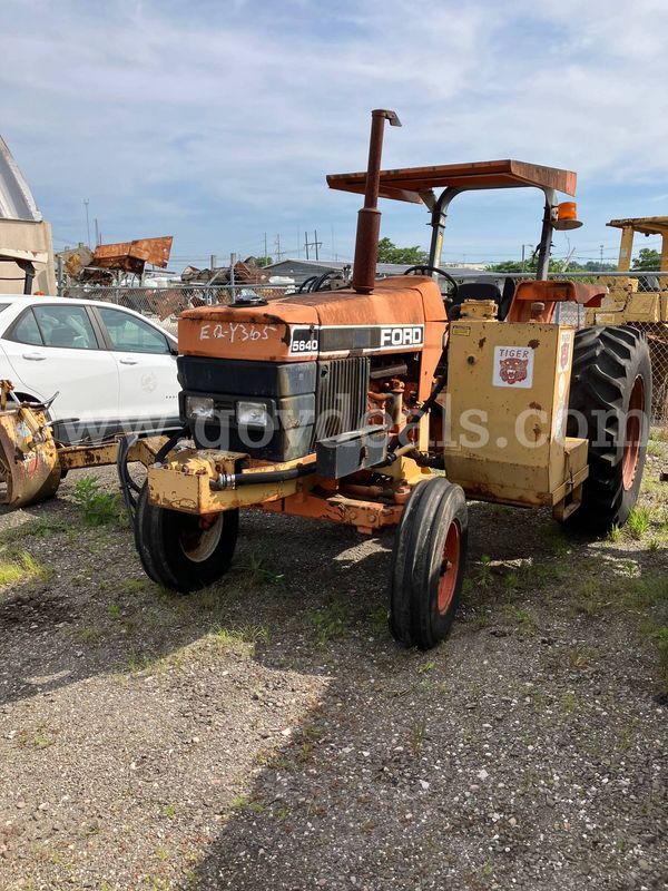 1994 Ford 5640 Tractor,