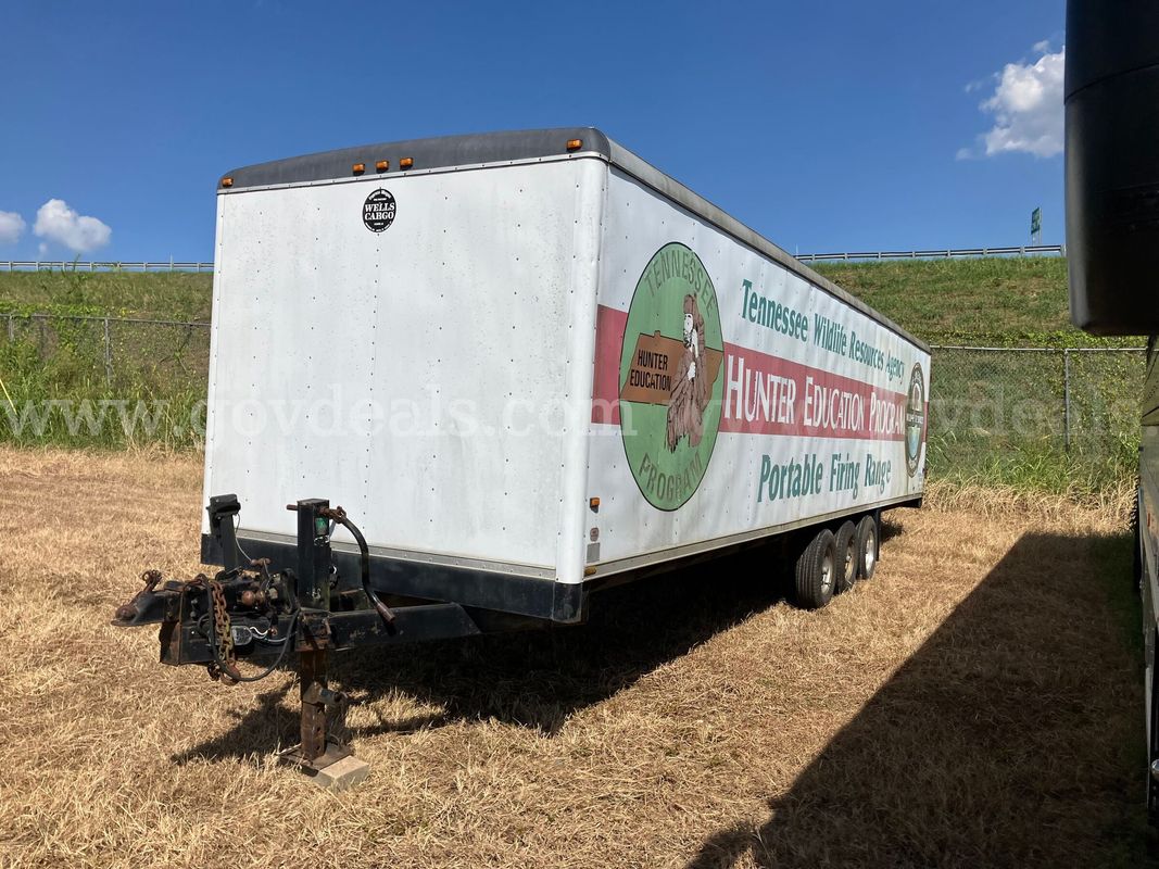1995 WELLS CARGO TRAILER, ENCLOSED