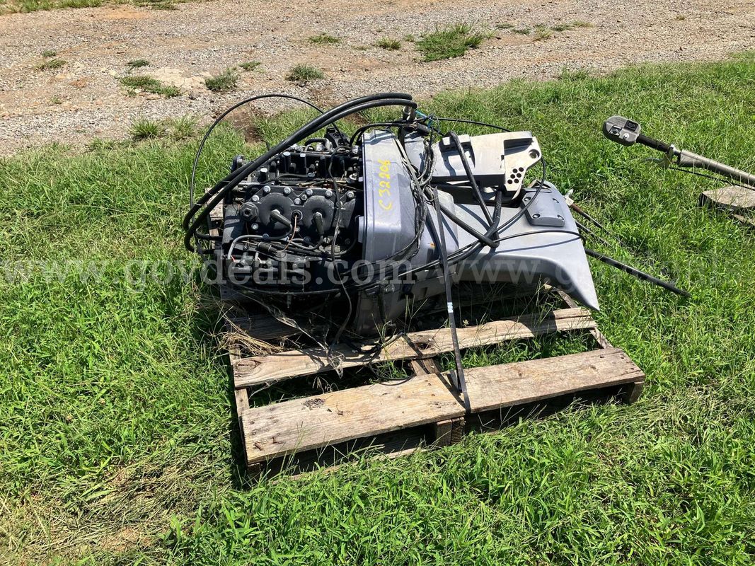 2000 JOHNSON 175 OUTBOARD MOTOR