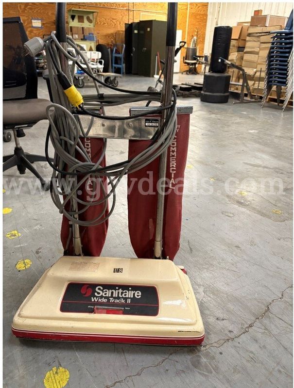 Sanitaire Vacuum G41479
