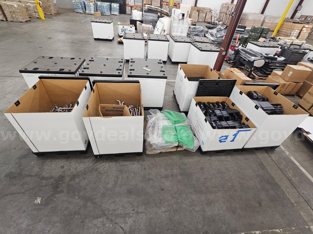 MISC BATHROOM EQUIPMENT 1 LOT