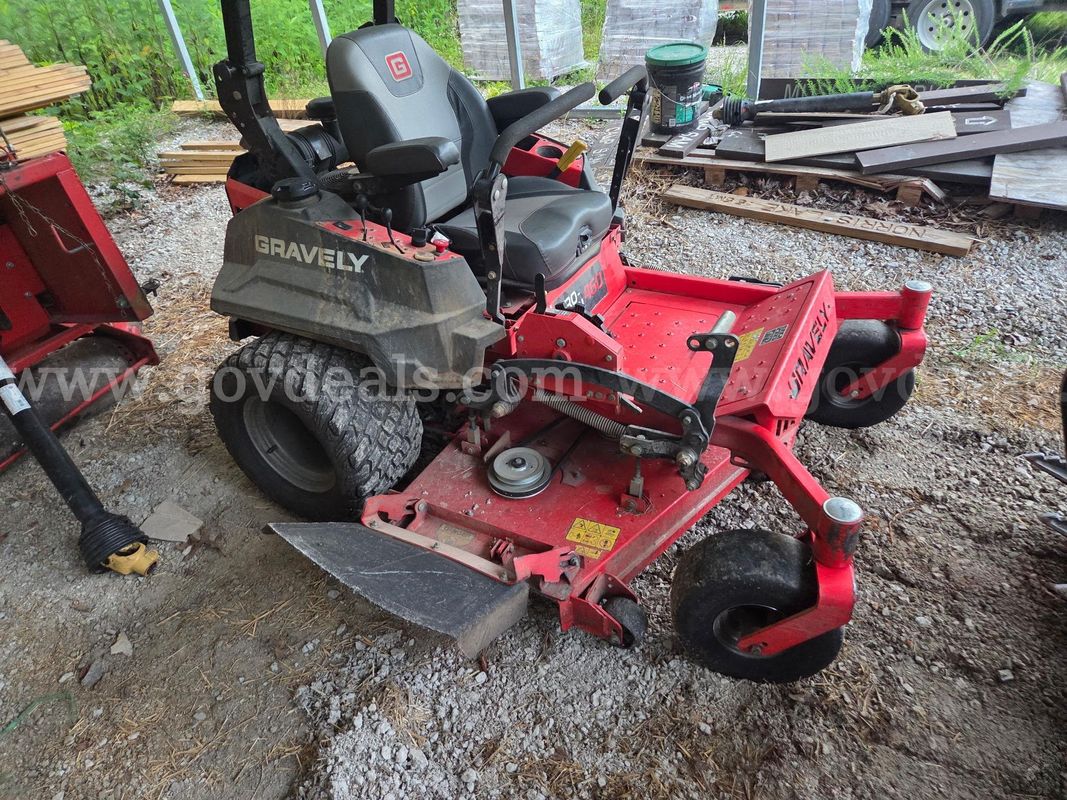 2017 GRAVELY PROTURN 460