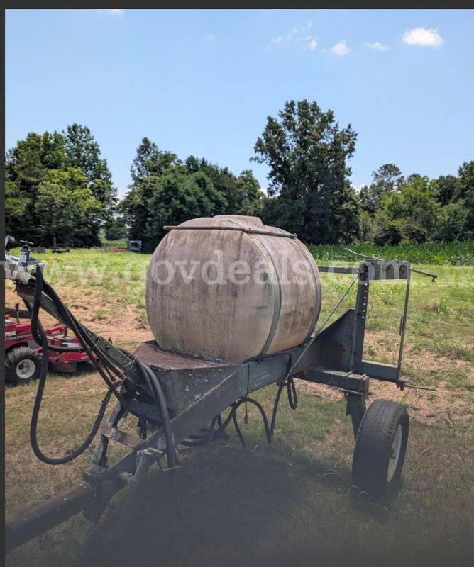 JOHN DEERE E0520 SPRAYER