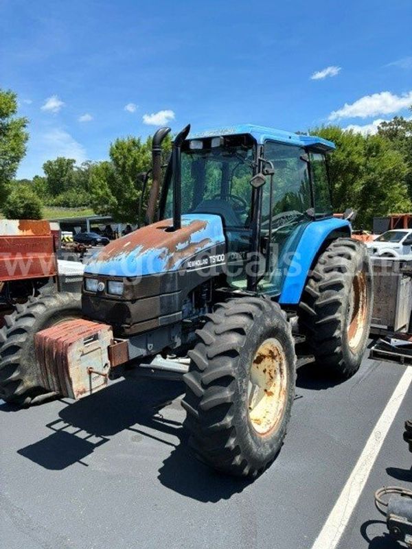 2001 FORD TS100 TRACTOR