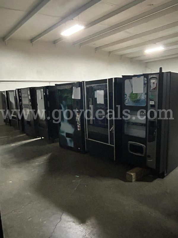 Misc Vending Machines Qty-8