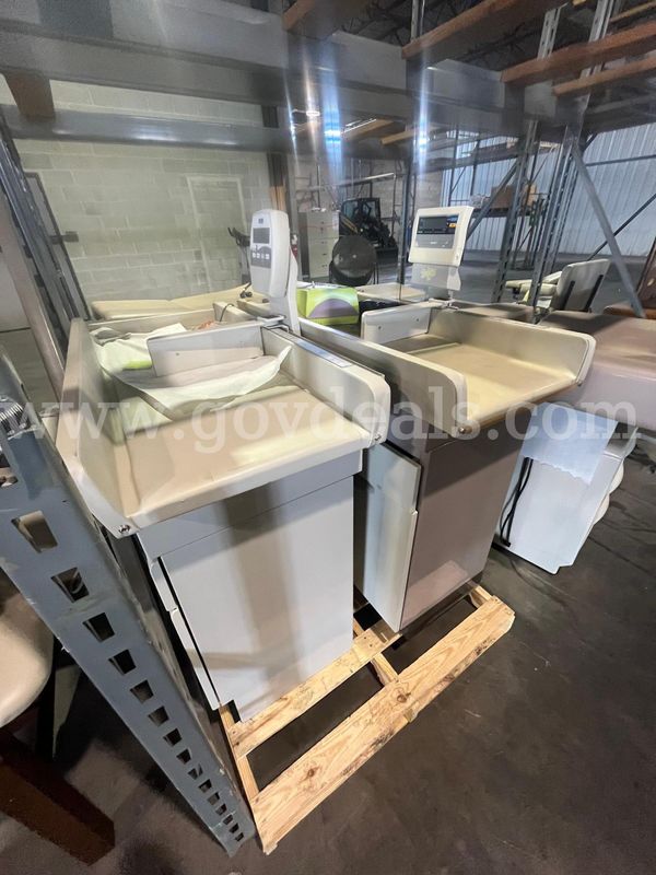 INFANT EXAM TABLES