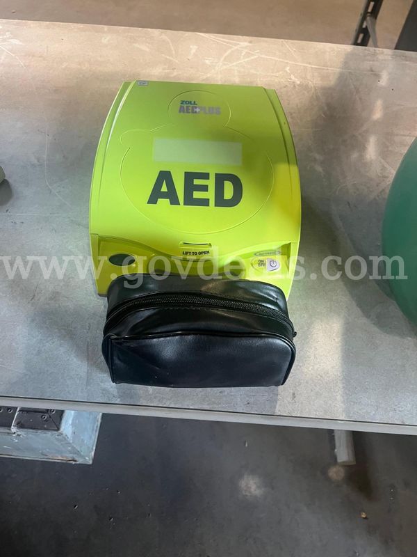 Blood Pressure/Defibrillator