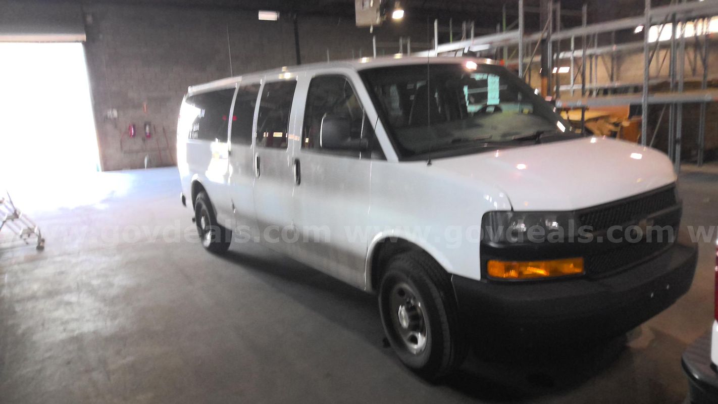 2020 CHEVROLET EXPRESS 3500 VAN