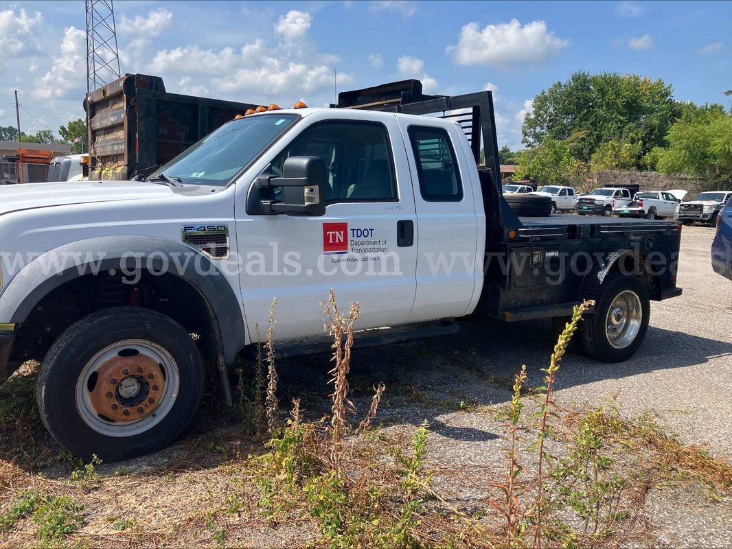 2008 FORD F450 FLAT BED