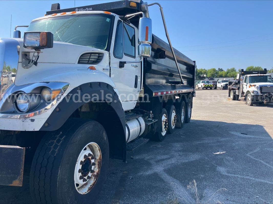 2014 Internatio 7600