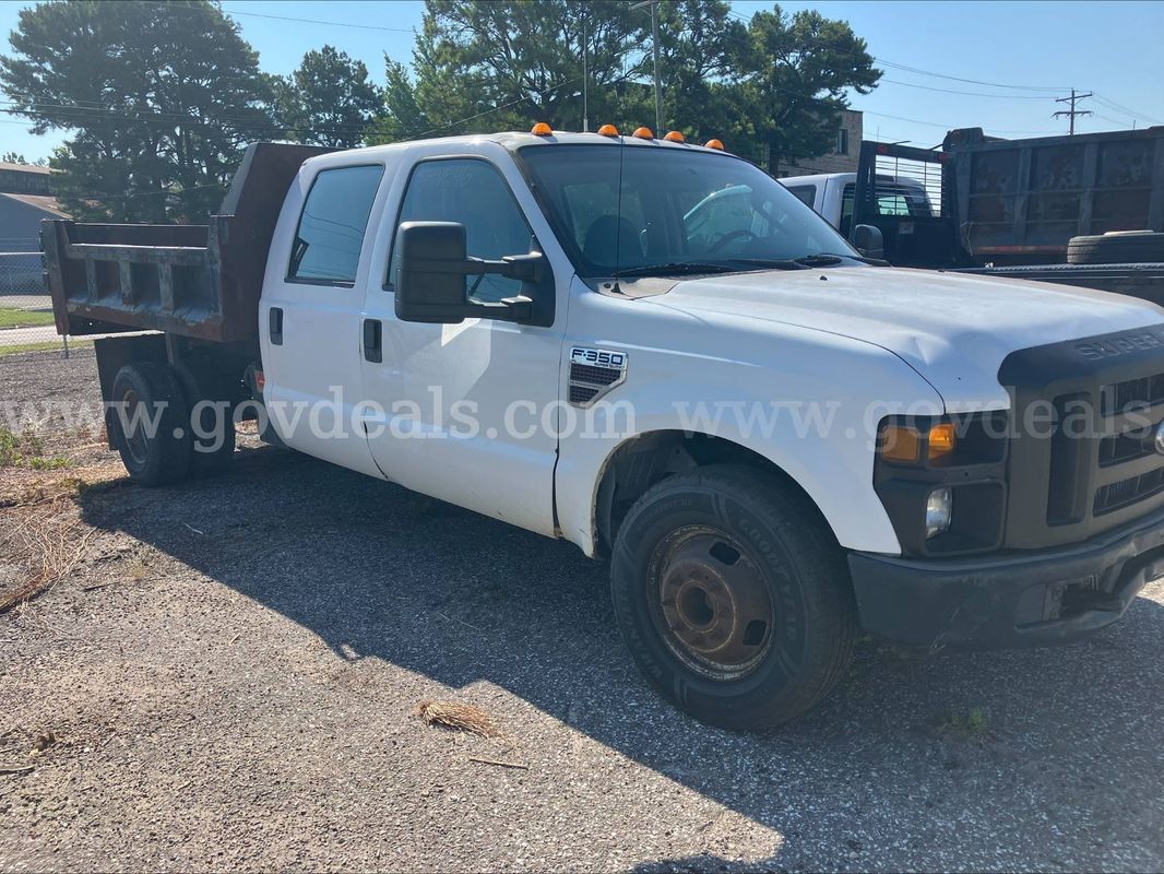 2008 Ford F350 Dump Truck