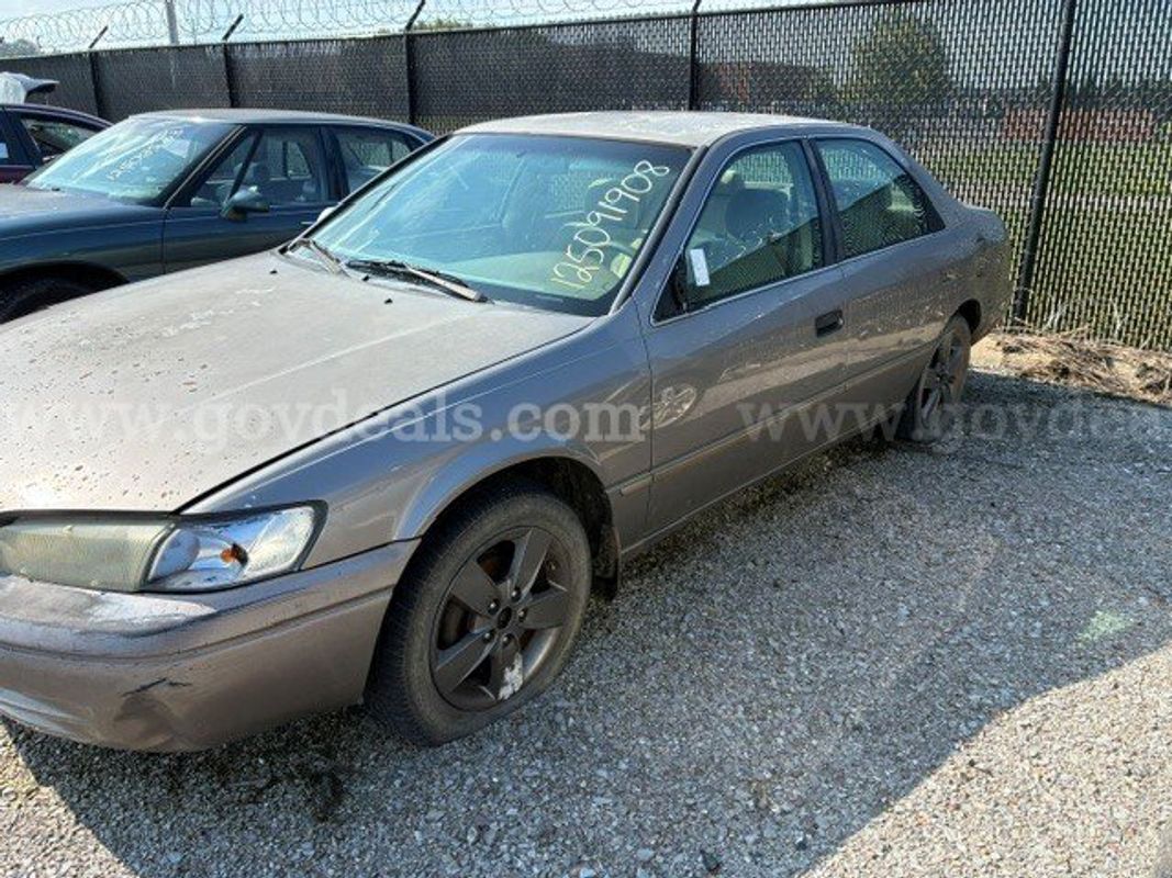 1999 TOYOTA CAMRY - DUI