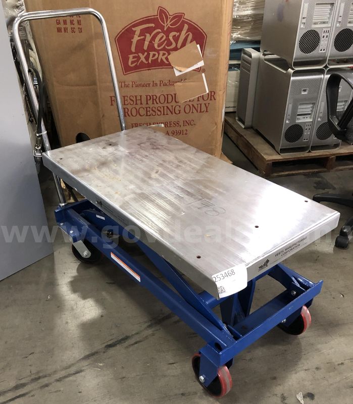 Platform Lift: Air Powered Hydraulic Scissor